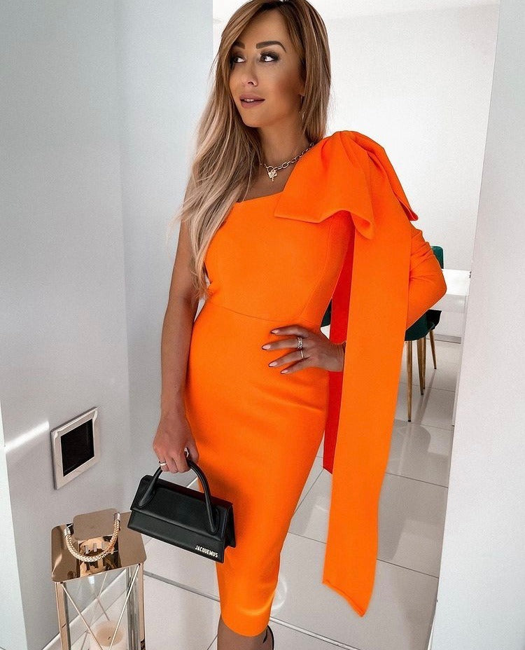 فستان كريس البرتقالي