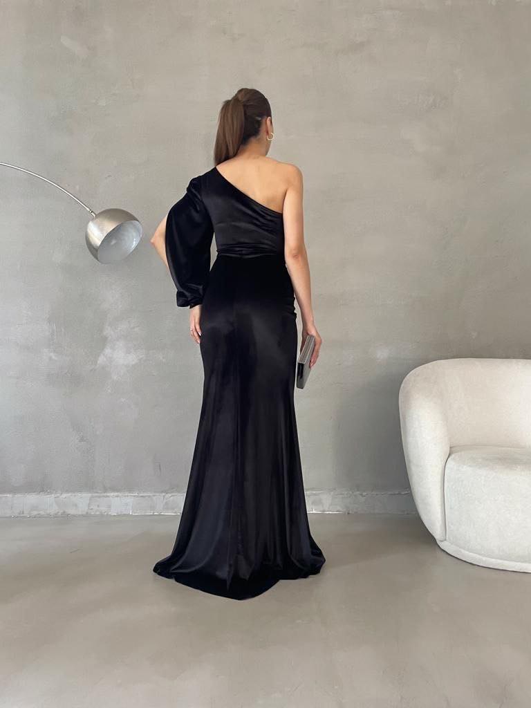 فستان فاسيا أسود