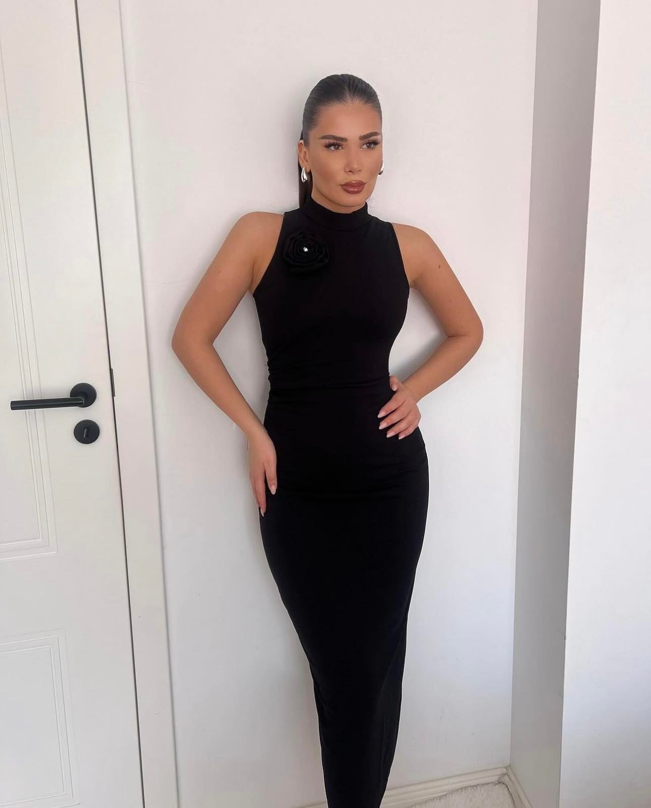 Черна рокля Livia