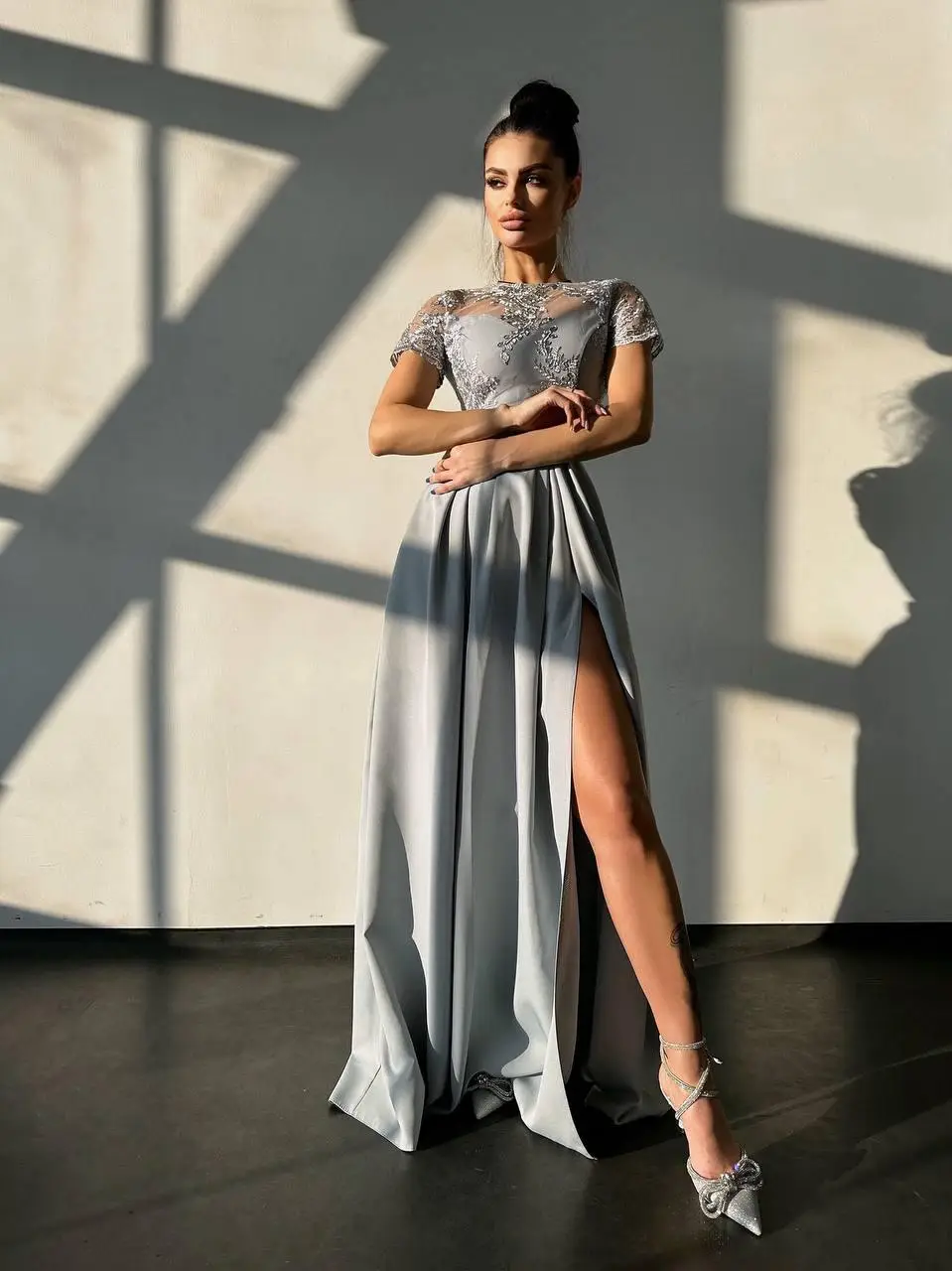 Рокля Манда сива