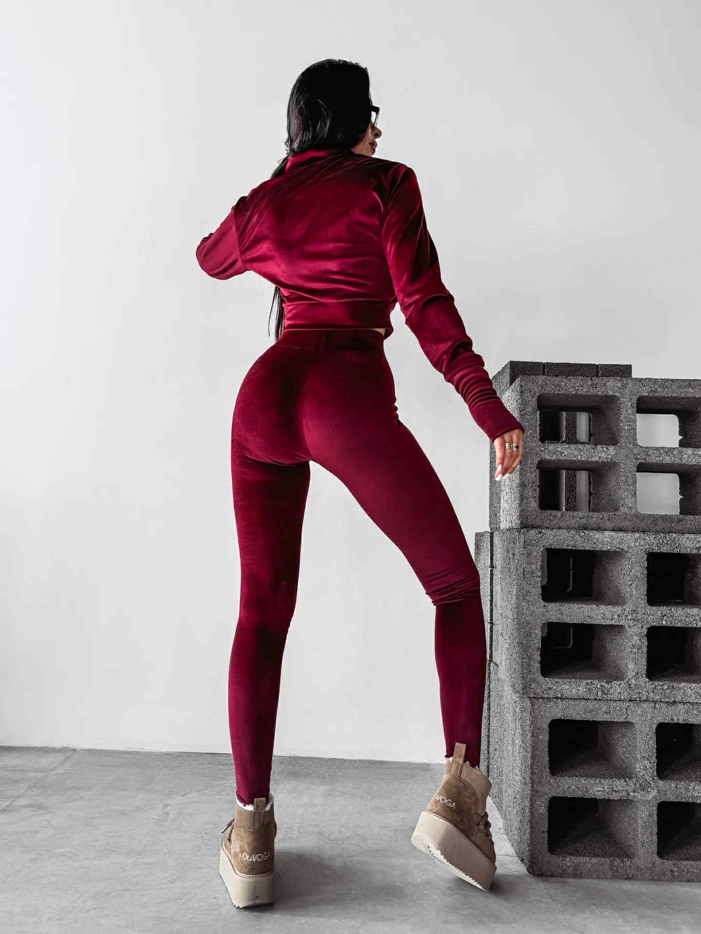 Анцуг Лидия Грена