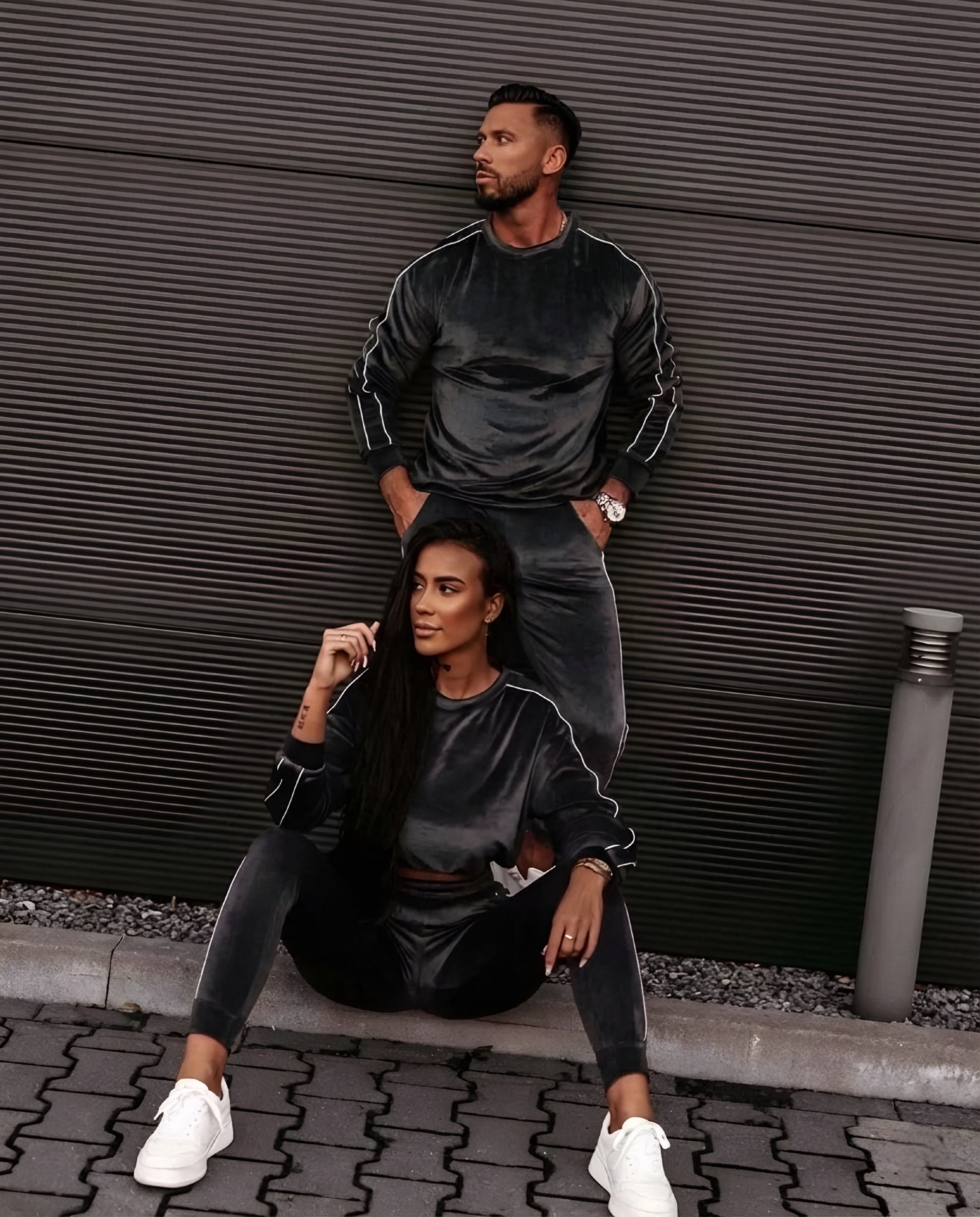 Set Treninguri Elaine Gri Inchis  Pentru El si Ea